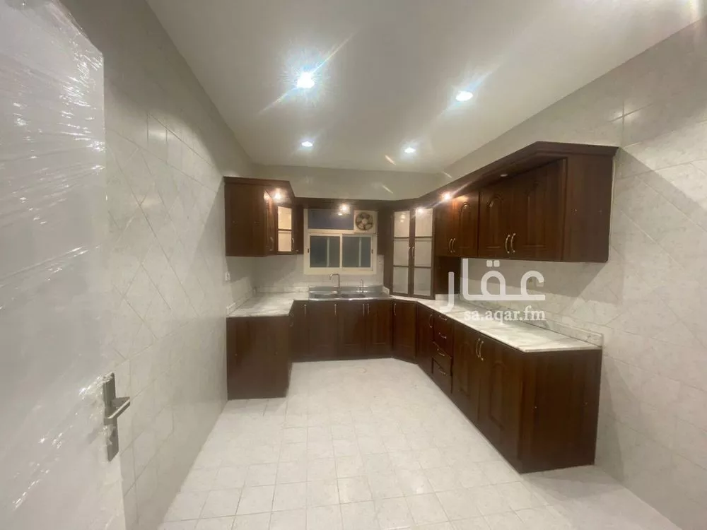 شقة 4 غرف في الصحافة 9