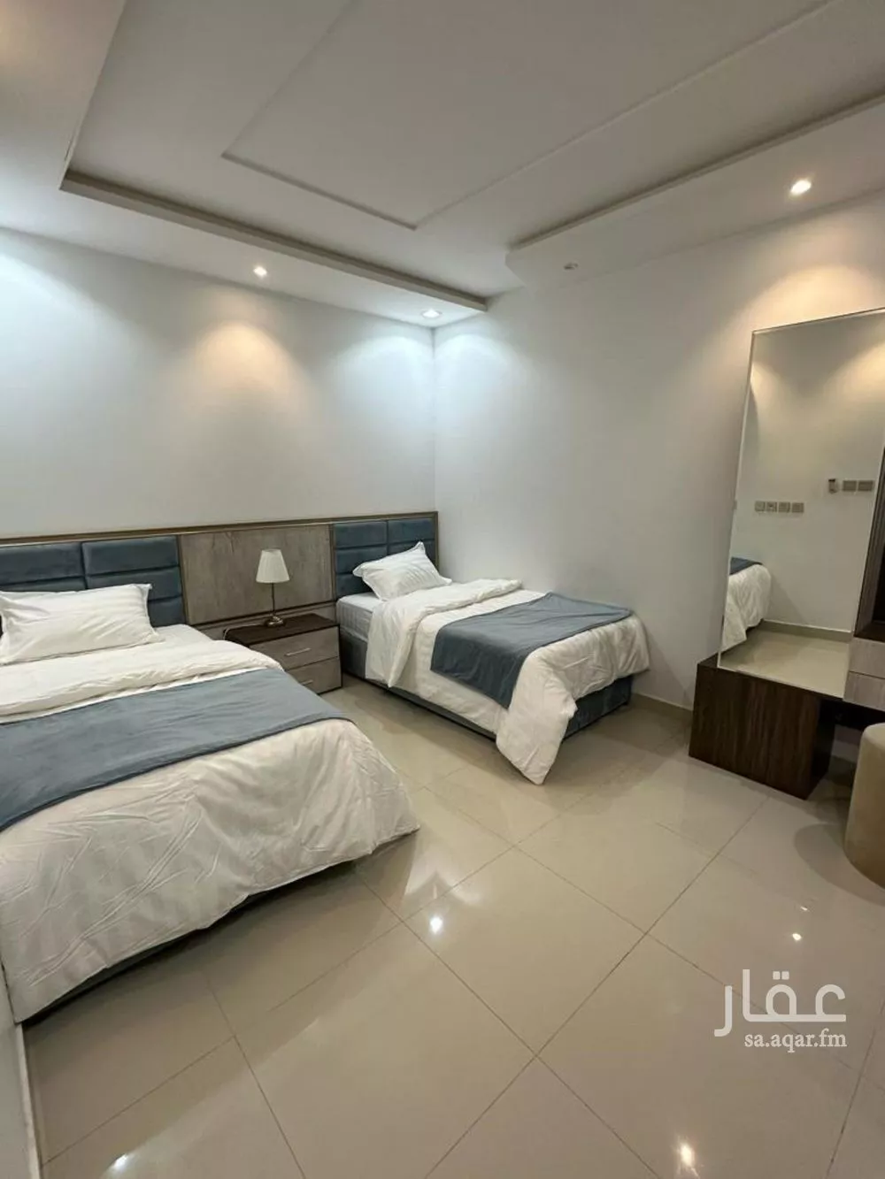 شقة 3 غرف في الملقا 7