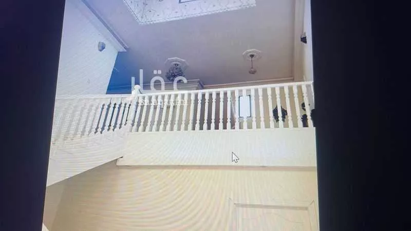 فيلا 1 غرف في الزهرة 2