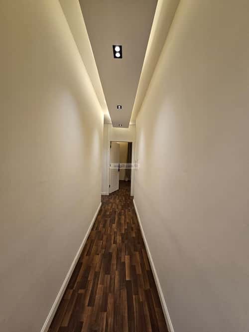 فيلا 4 غرف في العارض 11