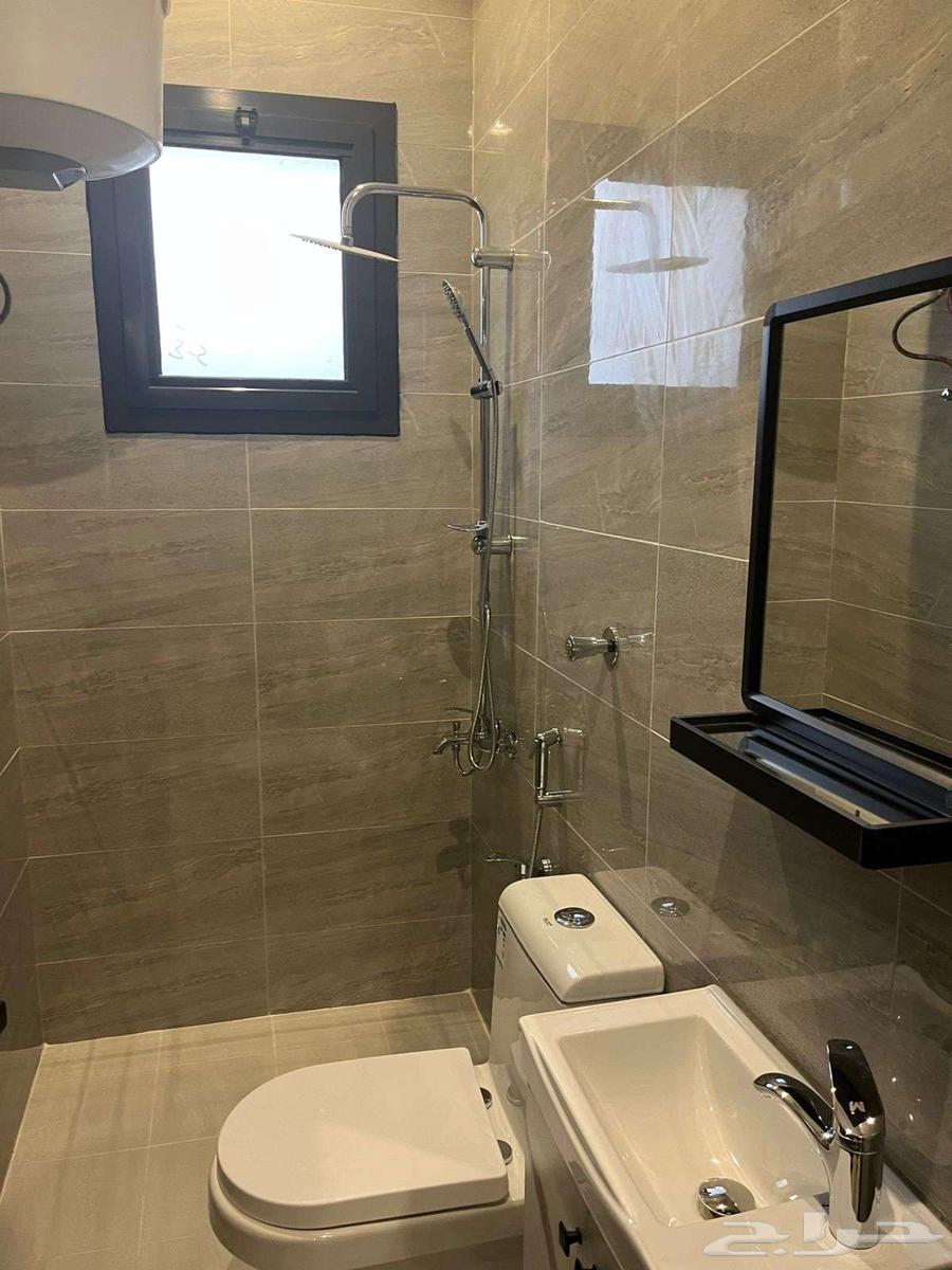 شقة 1 غرف في العارض 6