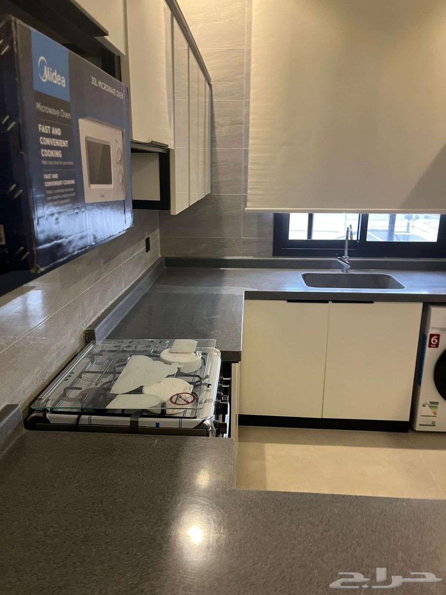 شقة 1 غرف في العارض 7