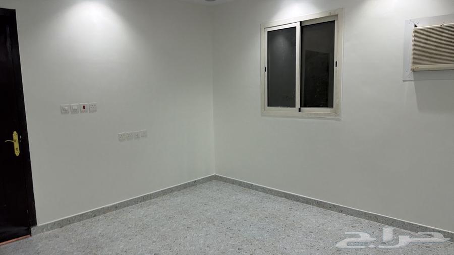 شقة 2 غرف في الرمال 6