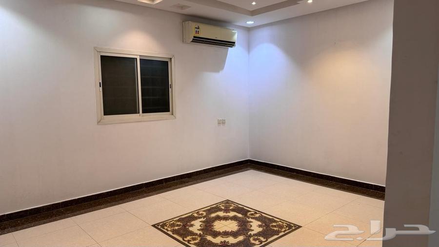 شقة 3 غرف في الحزم 3