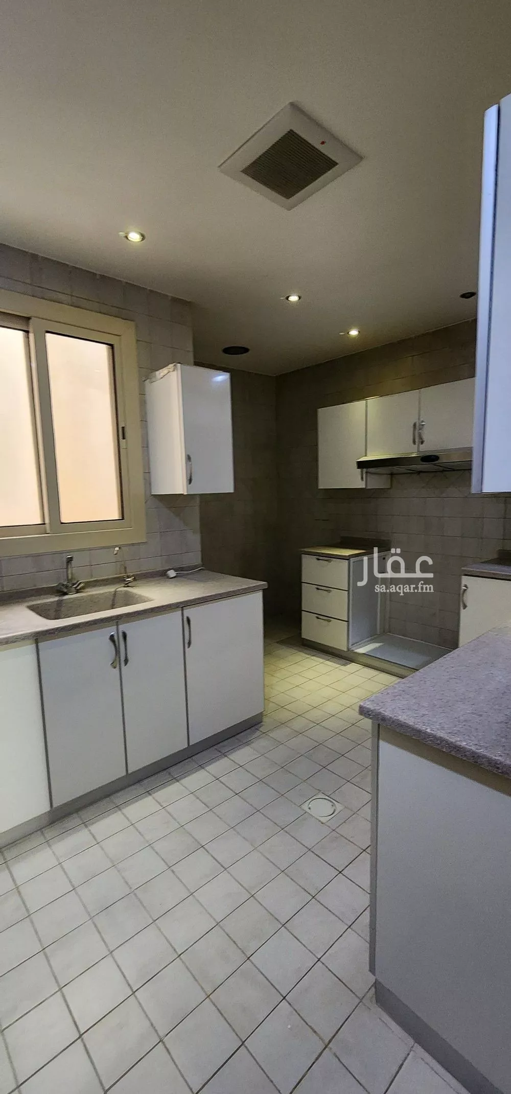 دور 4 غرف في الملقا 2