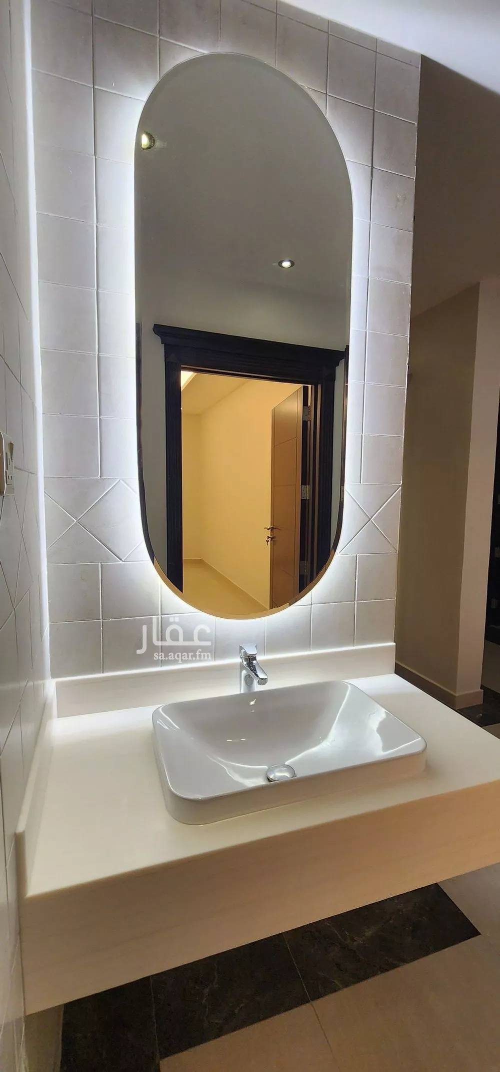 دور 4 غرف في الملقا 8