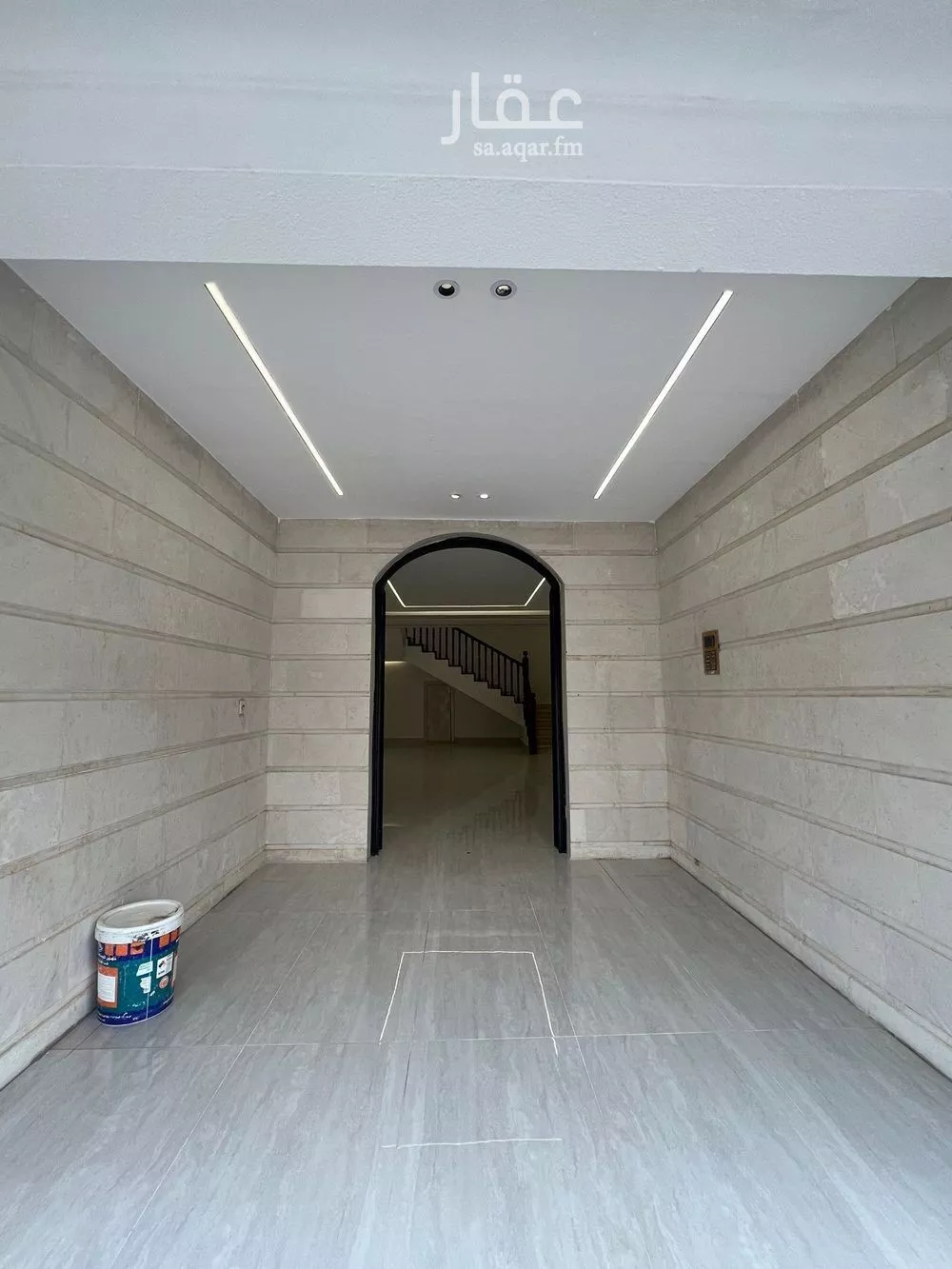 شقة 2 غرف في الروابي 4