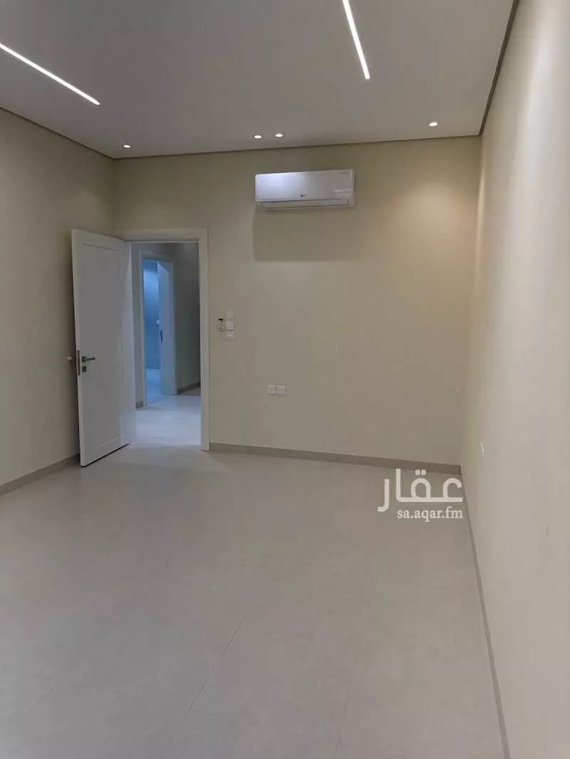 دور 4 غرف في المربع 11