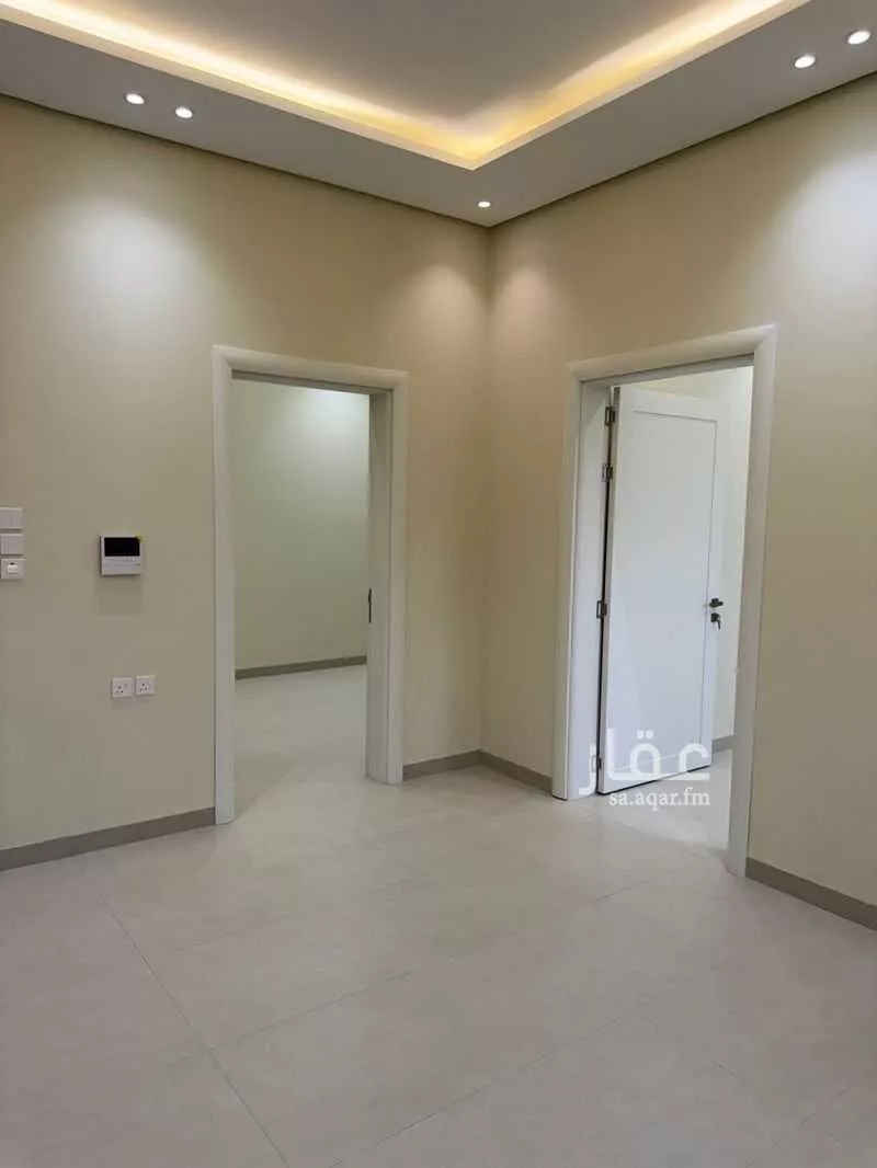 دور 4 غرف في المربع 16