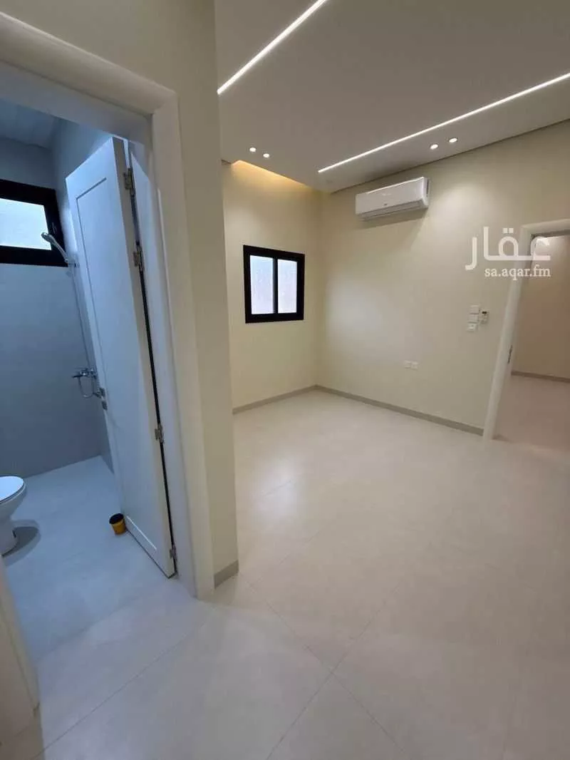 دور 4 غرف في المربع 18