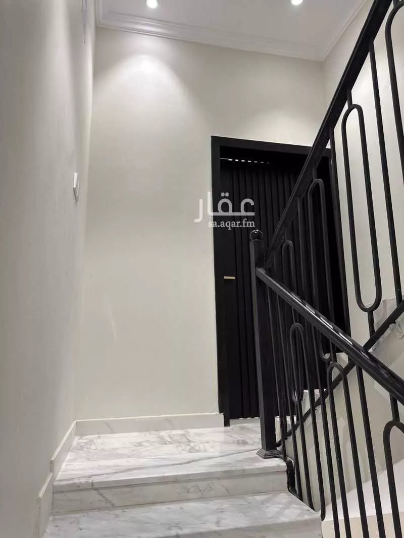 دور 4 غرف في المربع 3