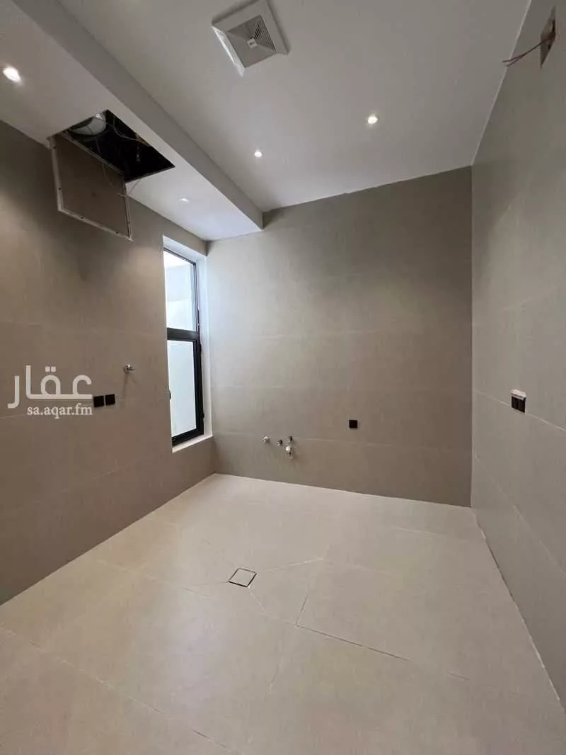 شقة 6 غرف في الجنادرية 15