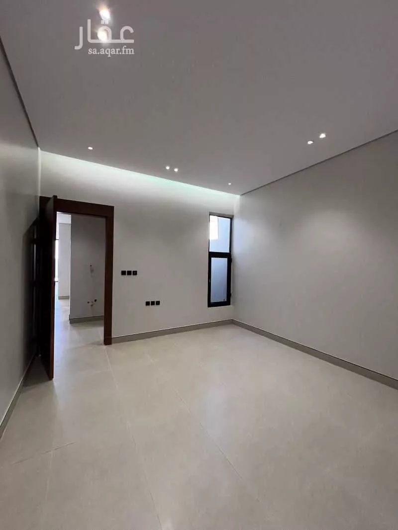 شقة 6 غرف في الجنادرية 9