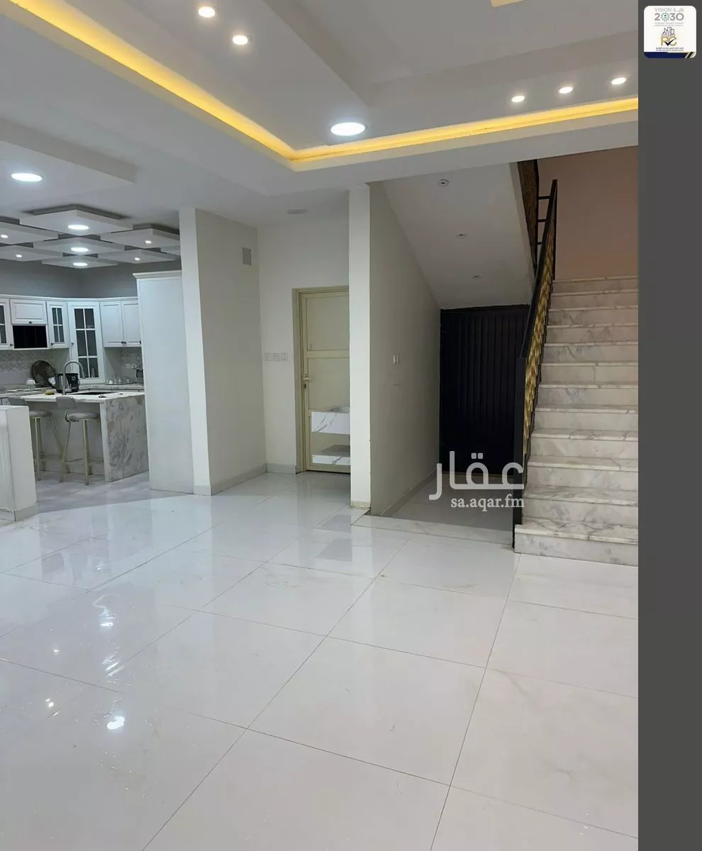 فيلا 9 غرف في لبن 4