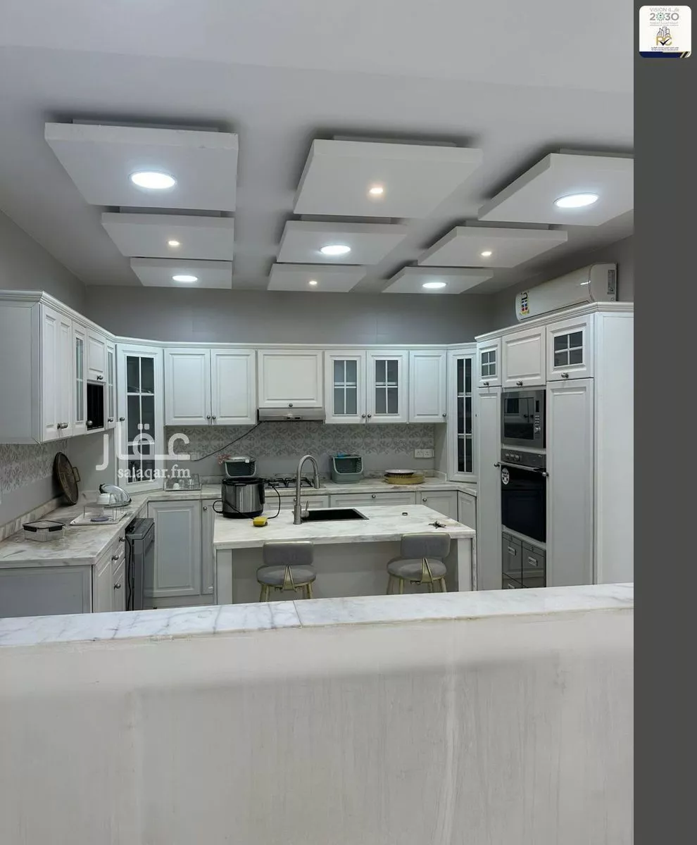 فيلا 9 غرف في لبن 5