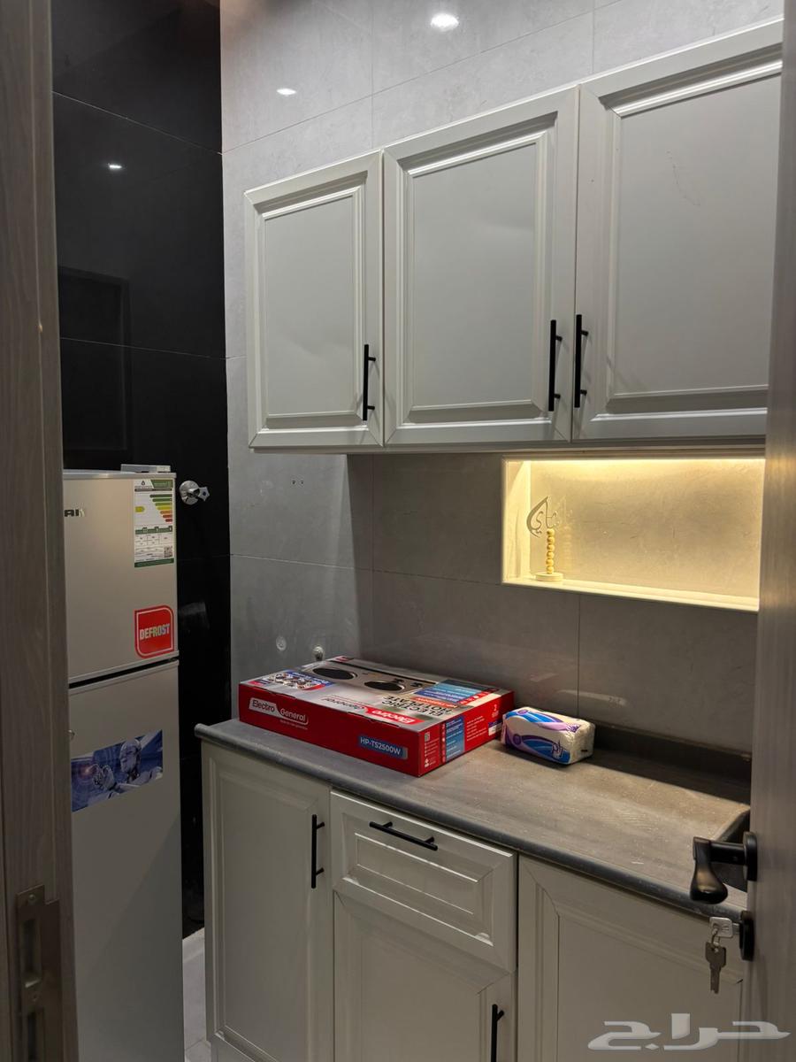 2 bedroom apartment in Mishrifah 6