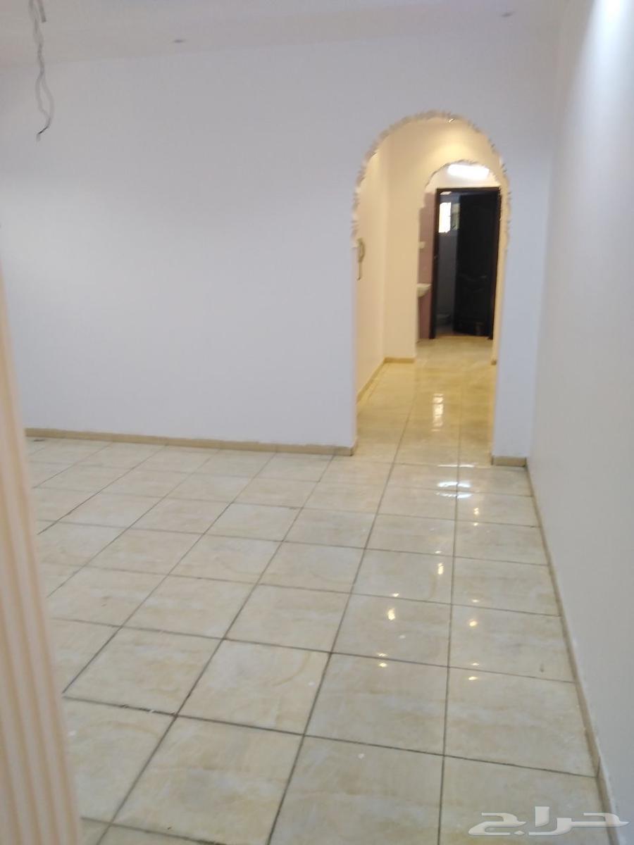 شقة 1 غرف في النزهة 2