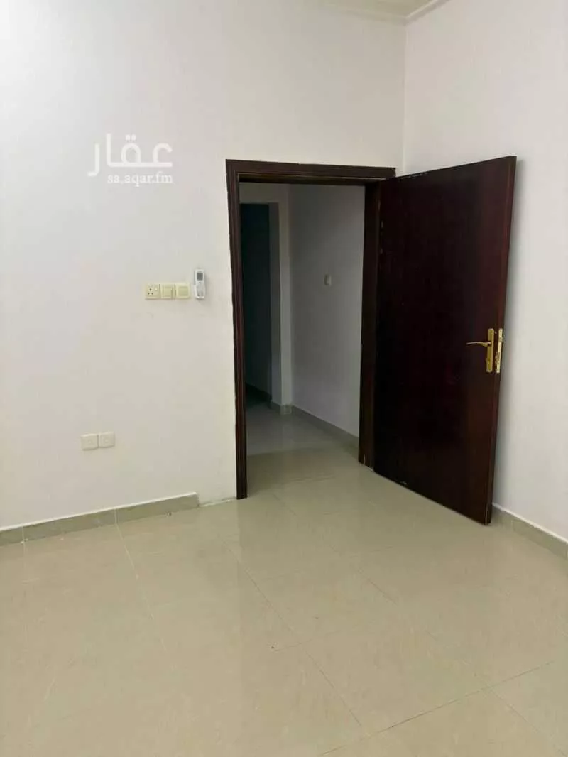 شقة 1 غرف في الخليج 6