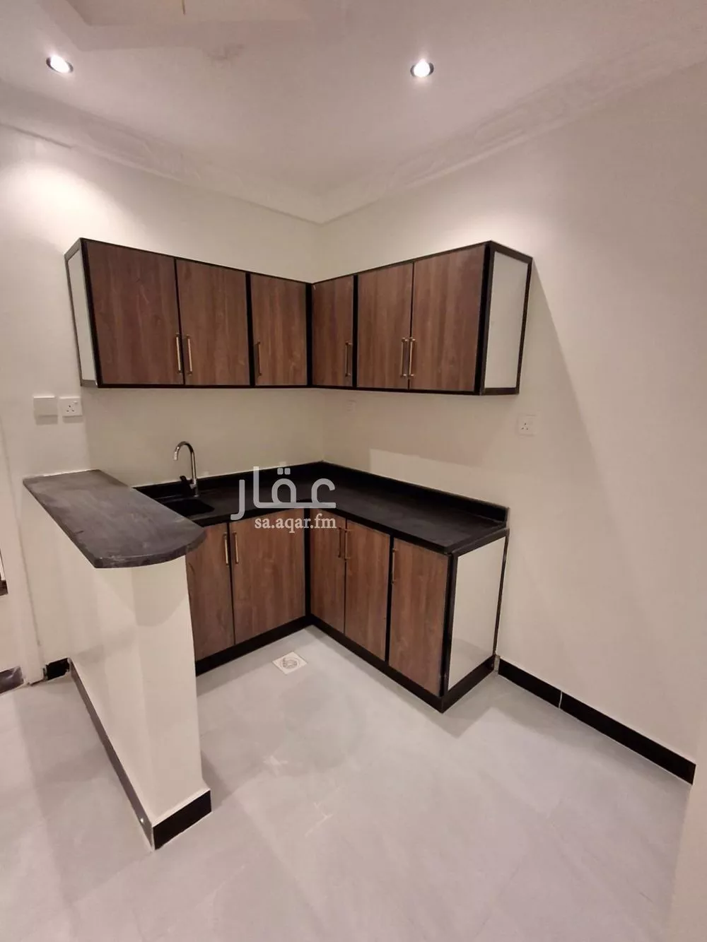 دور 1 غرف في العليا 12