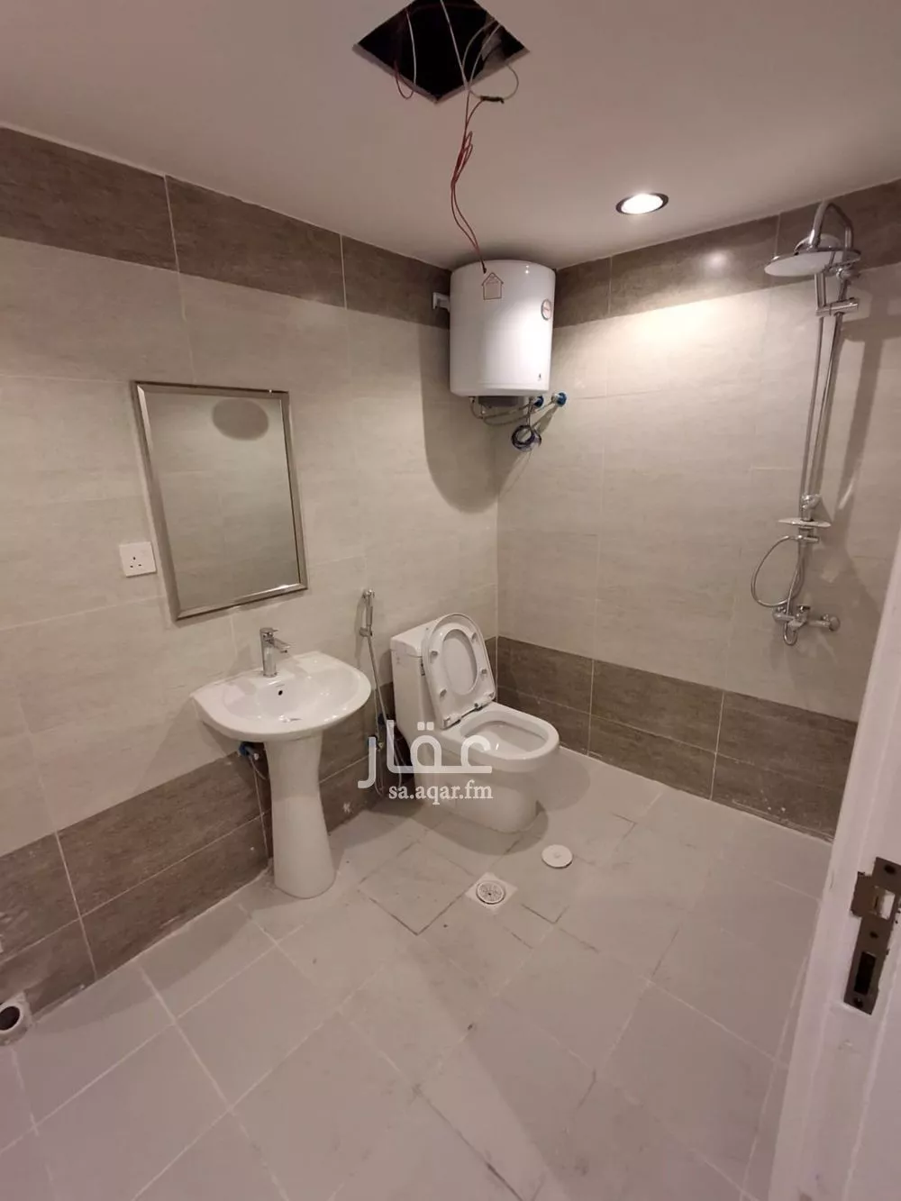 دور 1 غرف في العليا 5