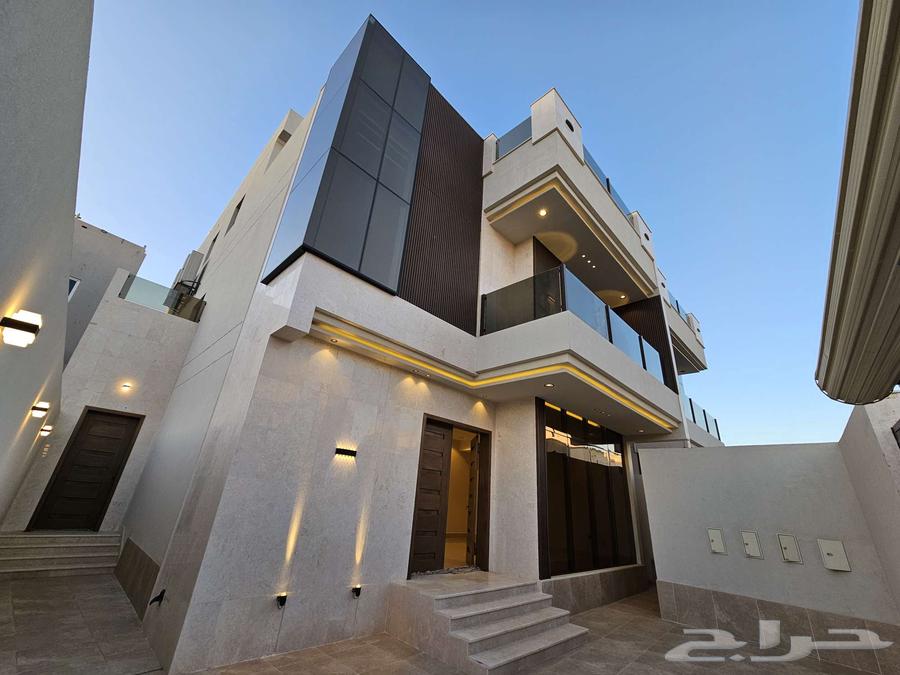 فيلا 6 غرف في الزمرد 2