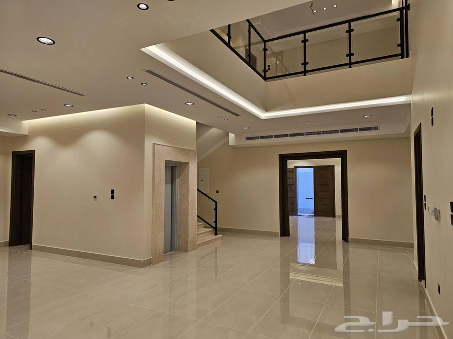 فيلا 6 غرف في الزمرد 15