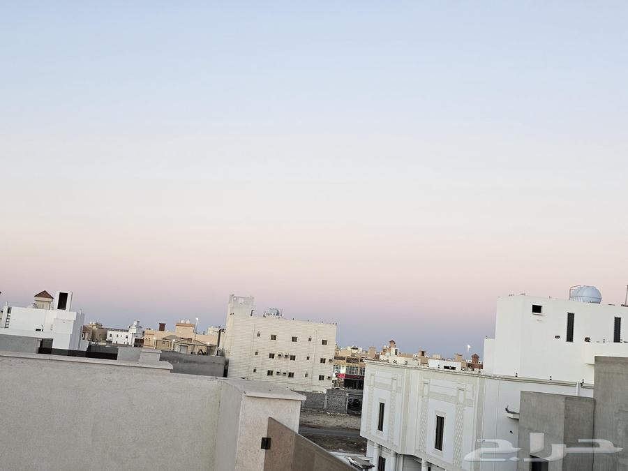 فيلا 6 غرف في الزمرد 34