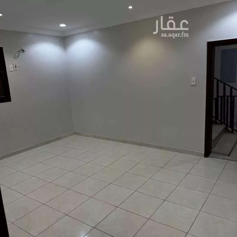 عمارة 501 م² في النزهة 3