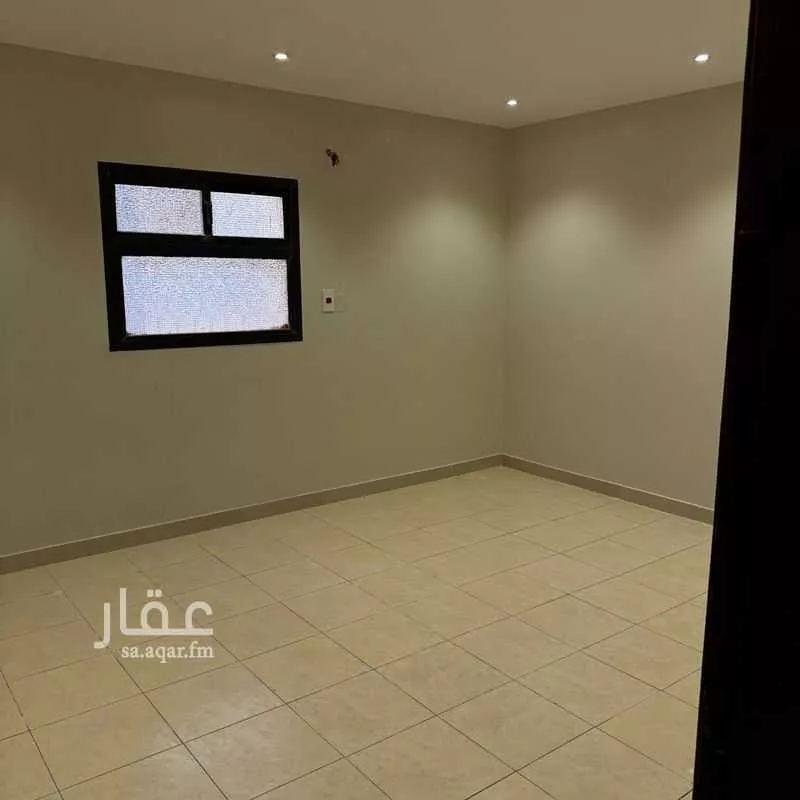 عمارة 501 م² في النزهة 5