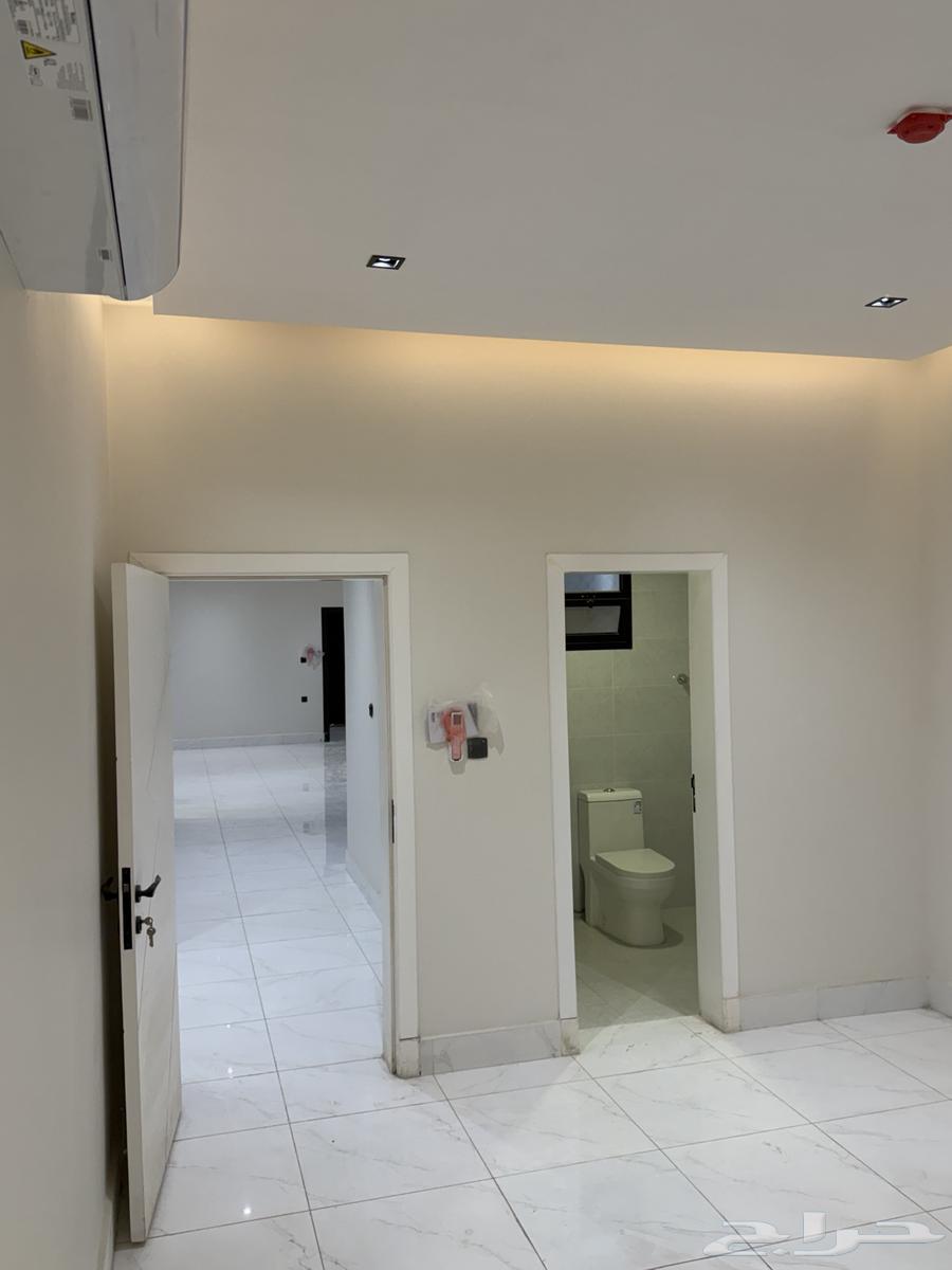 شقة 3 غرف في الحمرا 3