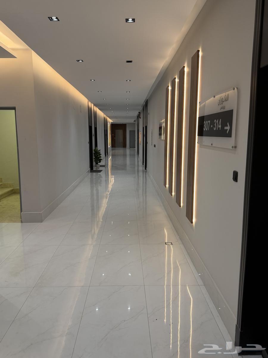 شقة 3 غرف في الحمرا 6