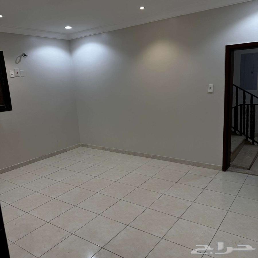 3 bedroom apartment in Al Nuzhah 5