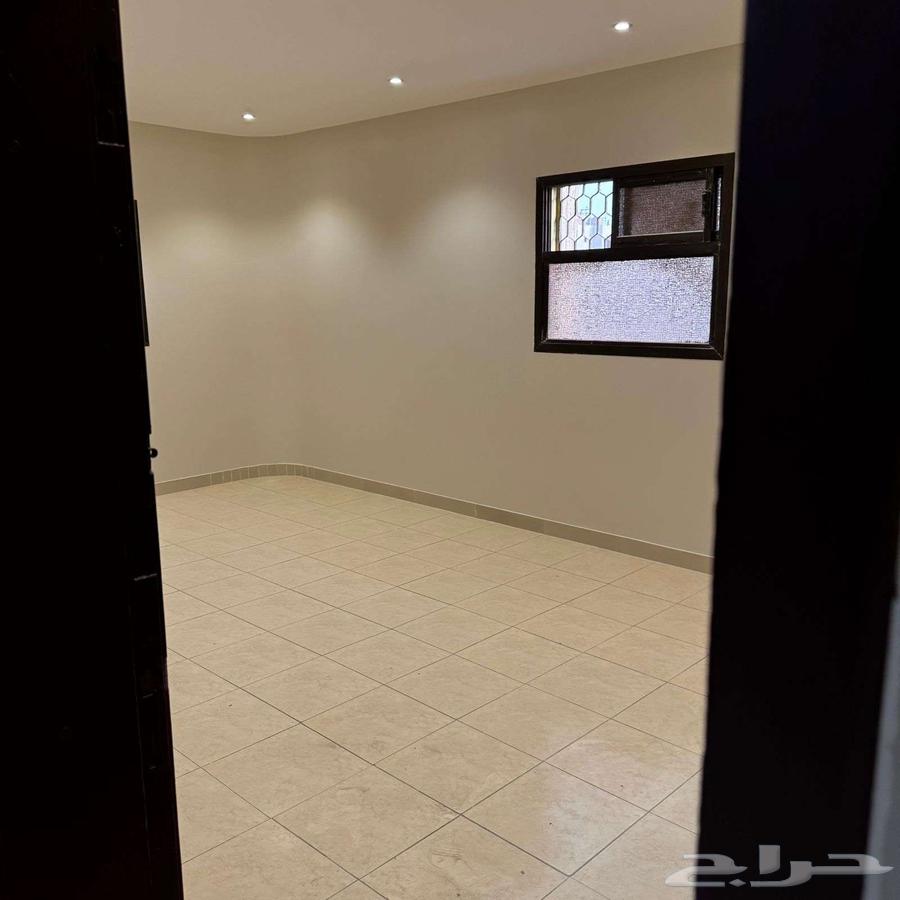 3 bedroom apartment in Al Nuzhah 9