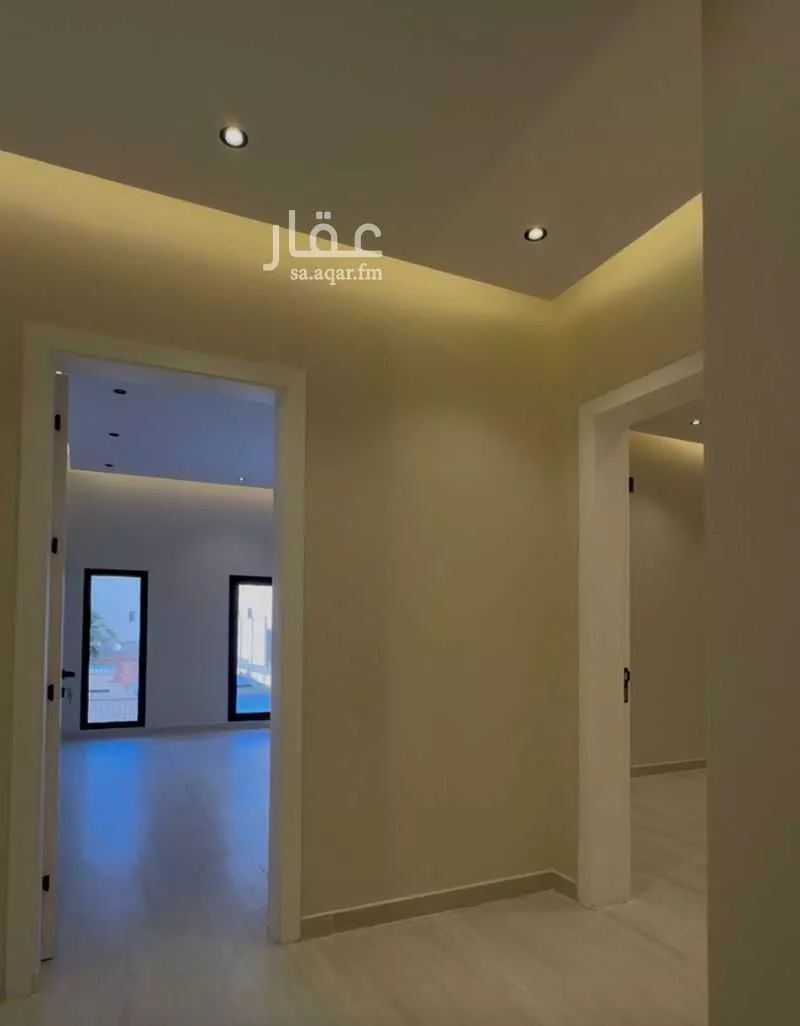 فيلا 7 غرف في الحزم 18