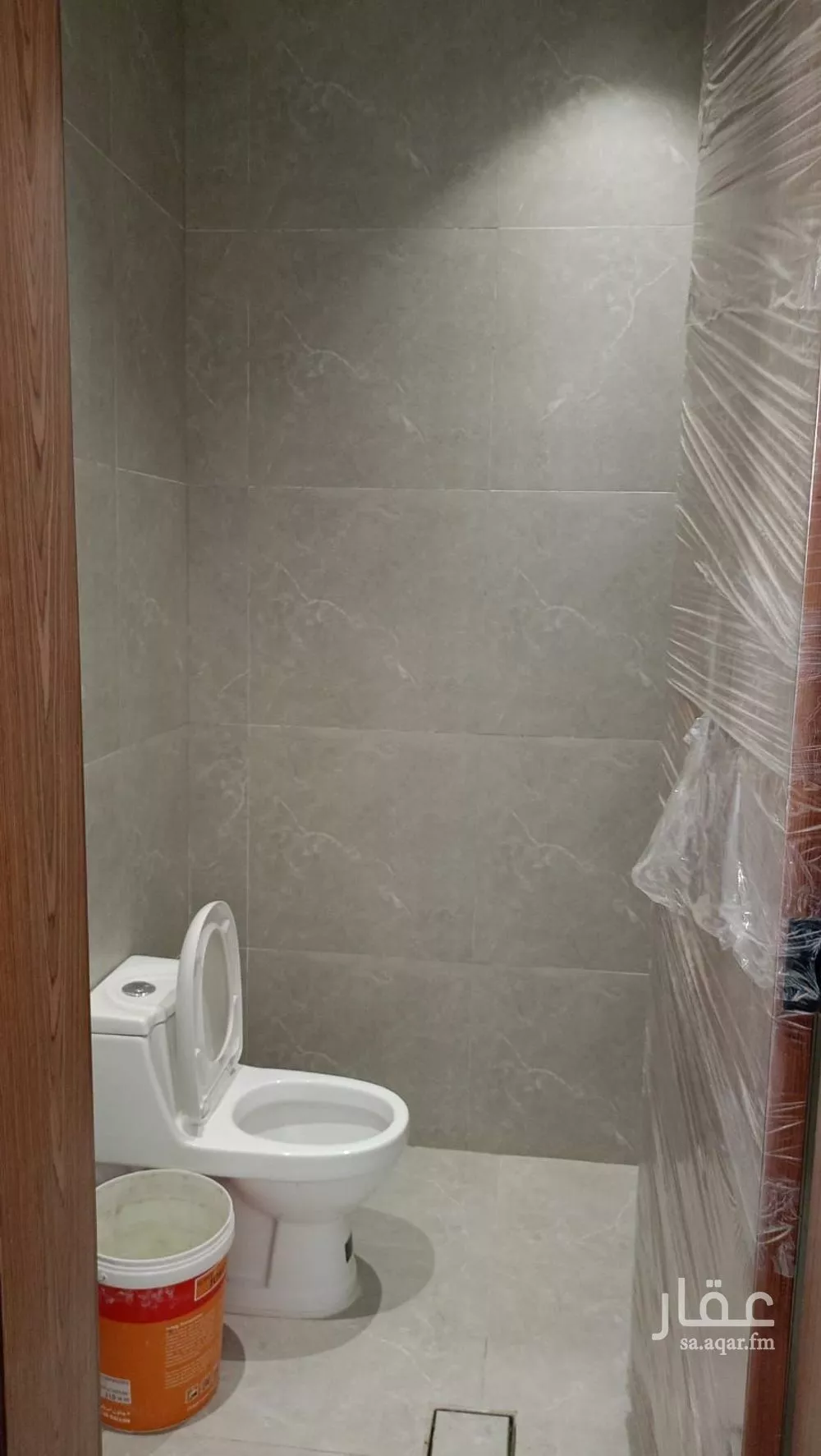 فيلا 9 غرف في الشرق 23