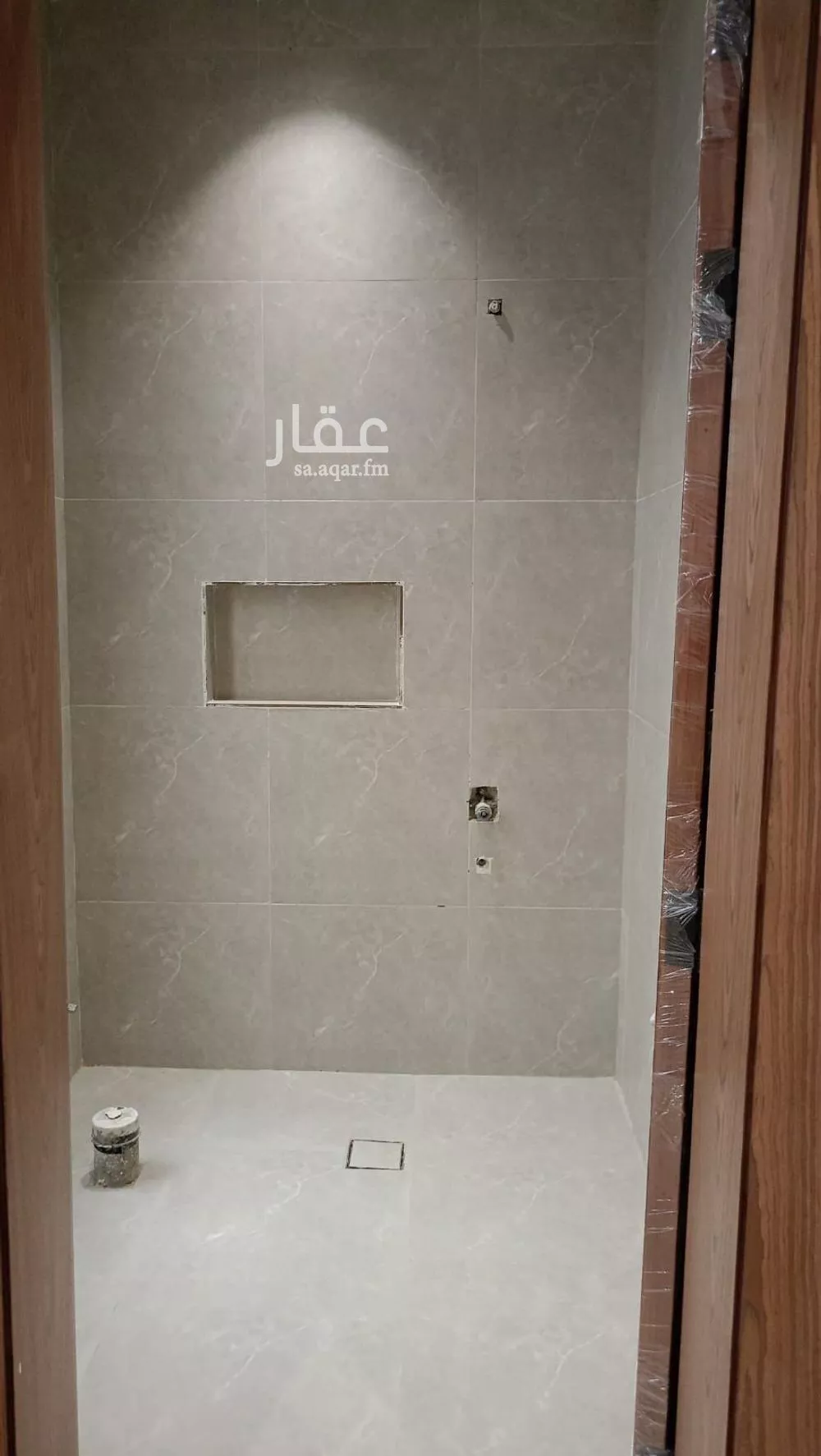 فيلا 9 غرف في الشرق 8