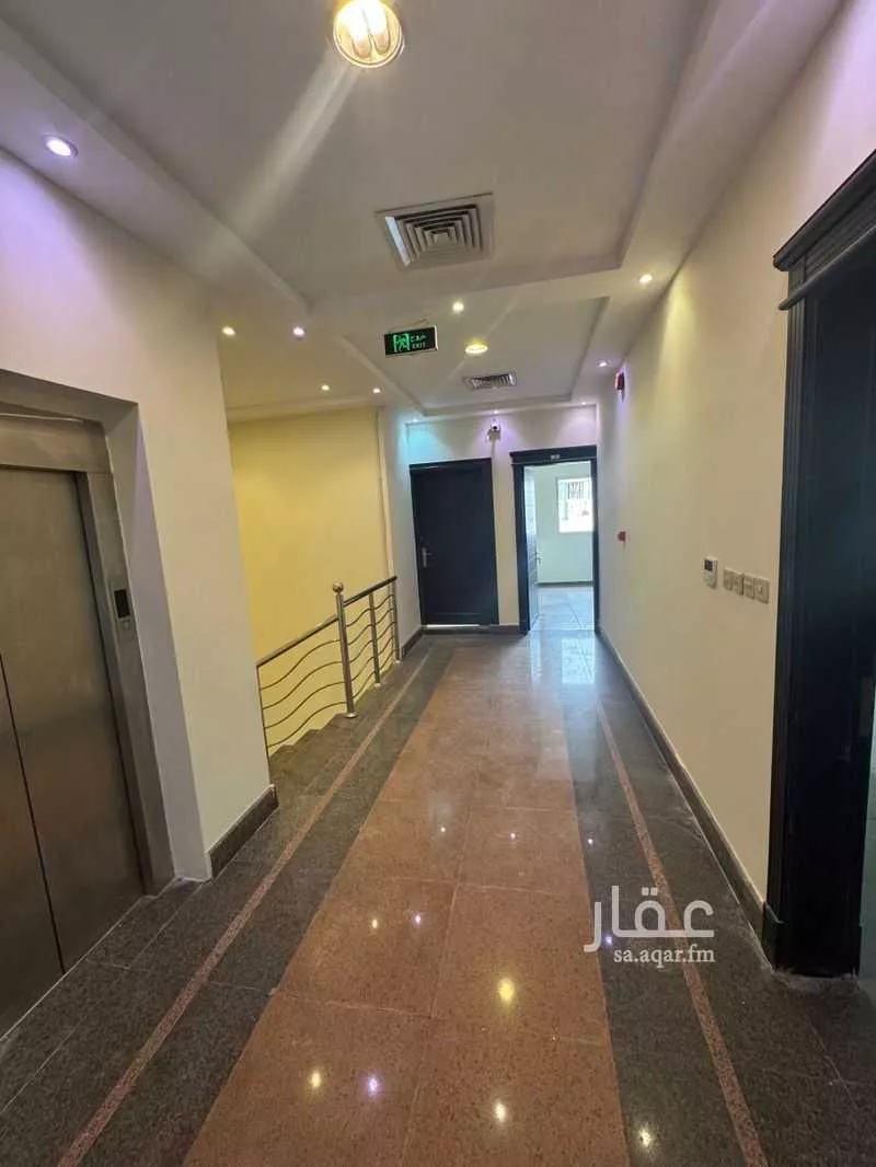 عمارة 1050 م² في الشهداء 7