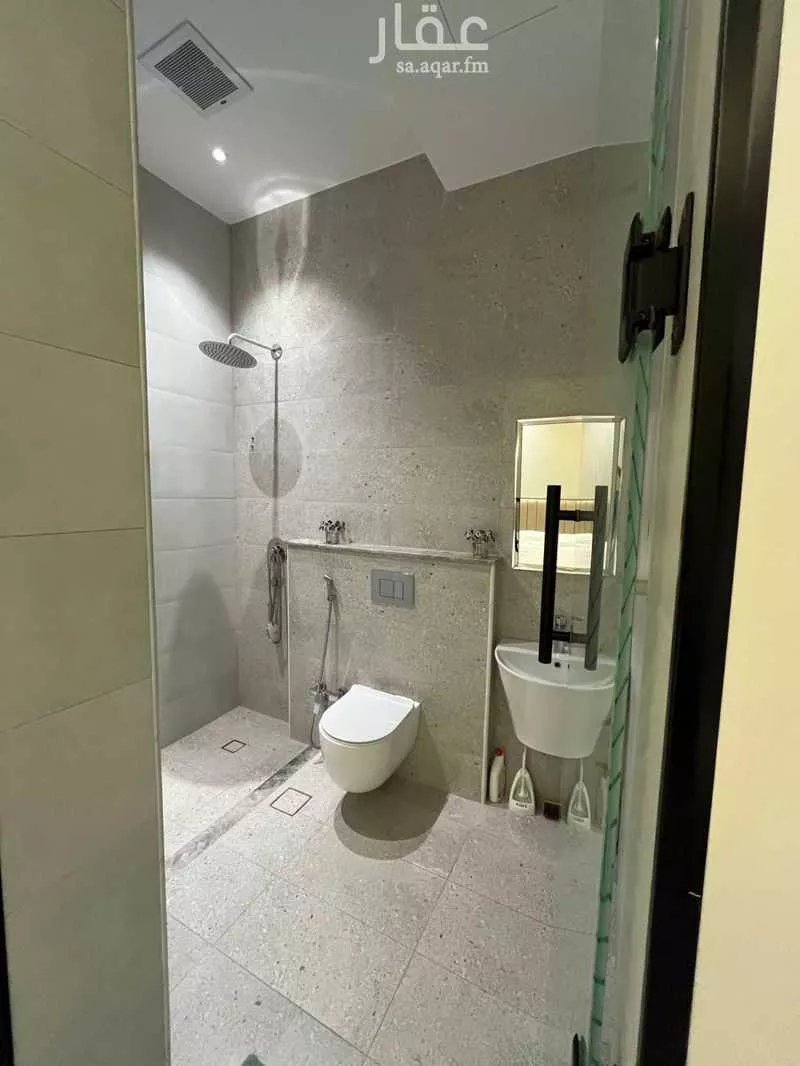 3 bedroom apartment in Al Aridh 8