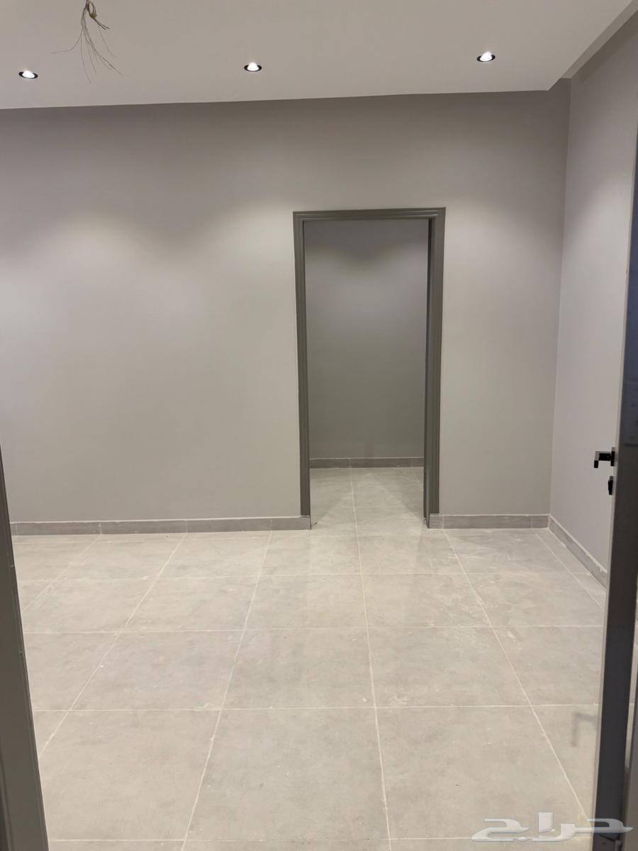 5 bedroom apartment in Wali Al Ahd 6