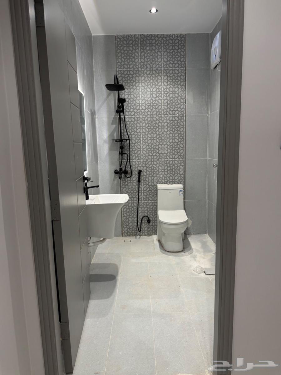 5 bedroom apartment in Wali Al Ahd 9