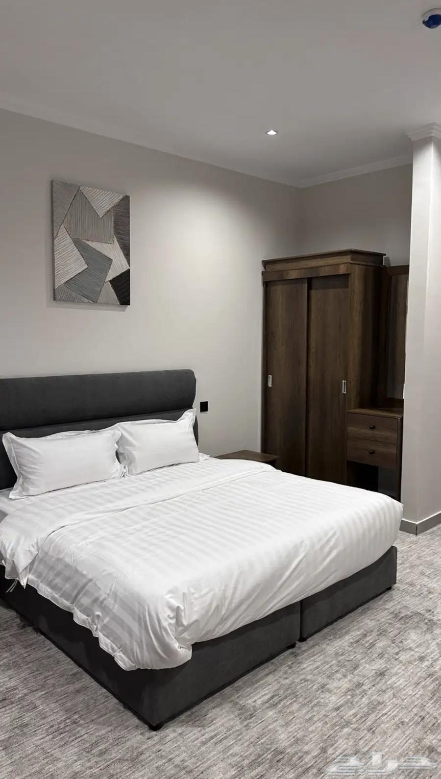 شقة 30 غرف في الشرائع 7