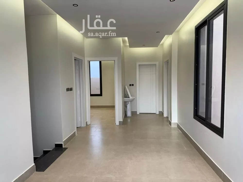 فيلا 6 غرف في المهدية 12