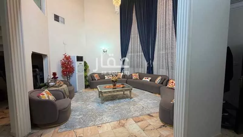 فيلا 5 غرف في الملك فيصل 15