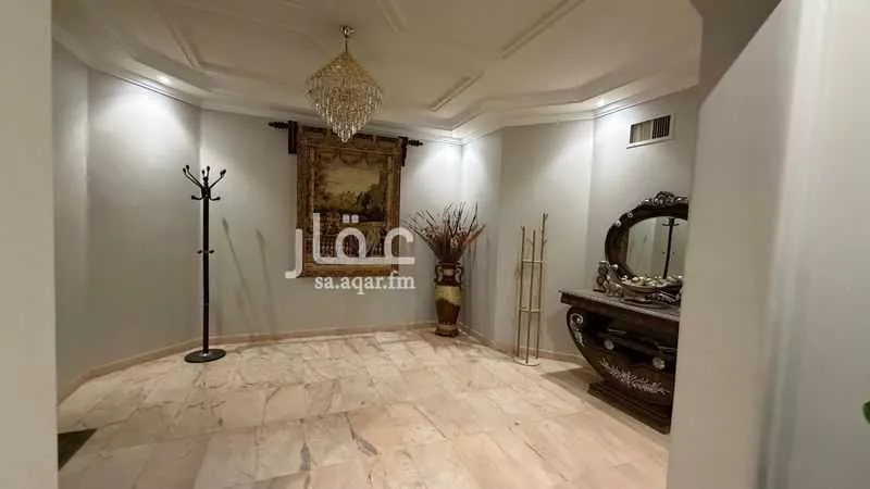 فيلا 5 غرف في الملك فيصل 16