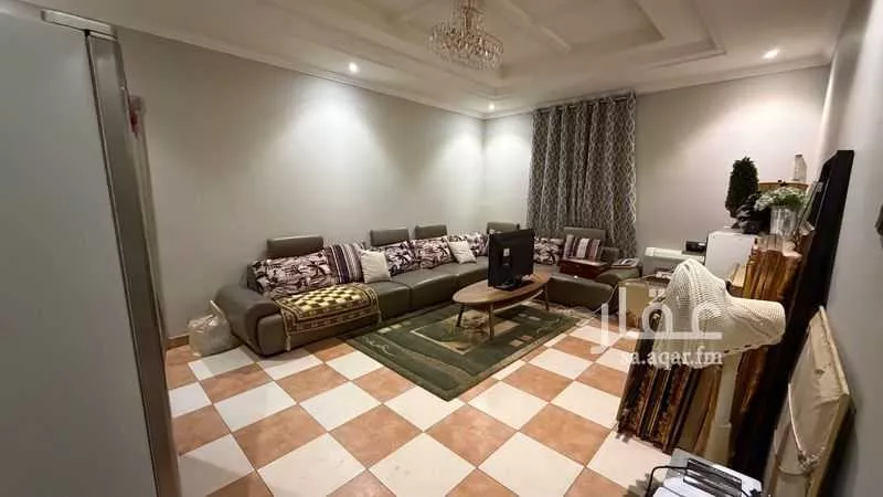 فيلا 5 غرف في الملك فيصل 17