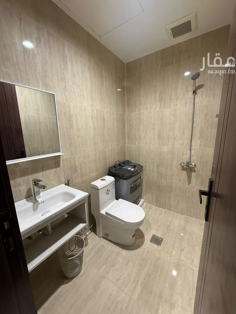 2 bedroom apartment in Ad Dar Al Baida 2