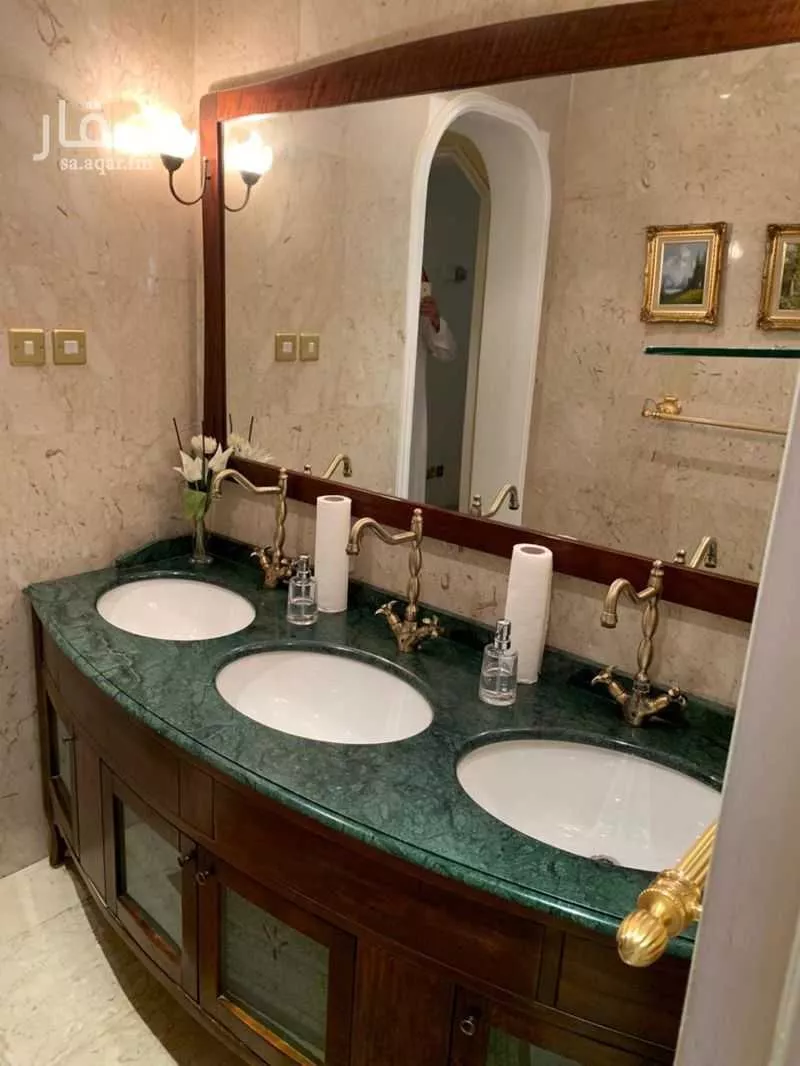 فيلا 10 غرف في ام الحمام الشرقي 18