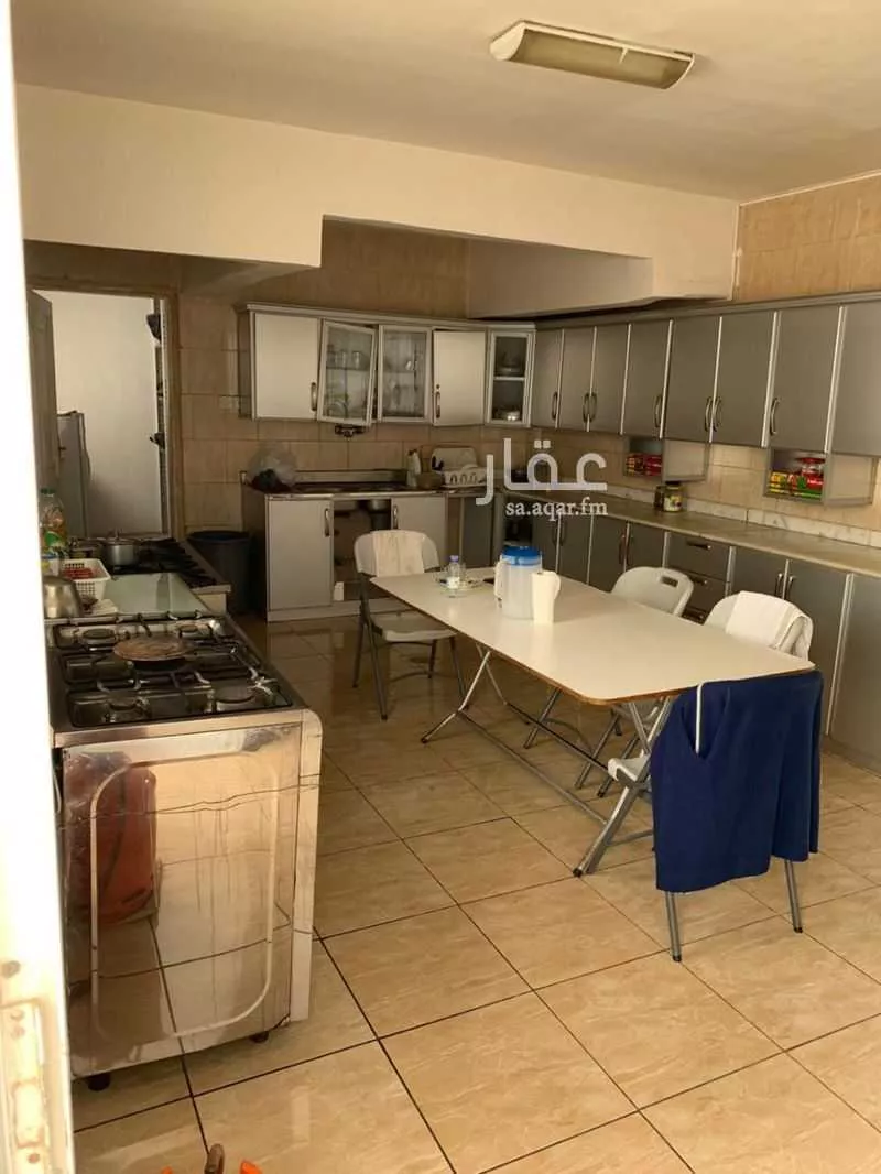 فيلا 10 غرف في ام الحمام الشرقي 21