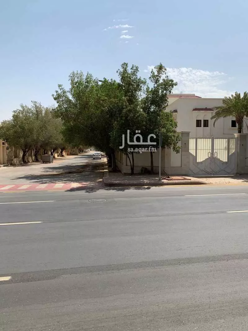 فيلا 10 غرف في ام الحمام الشرقي 24