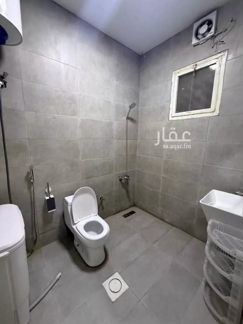 شقة 2 غرف في العقيق 4